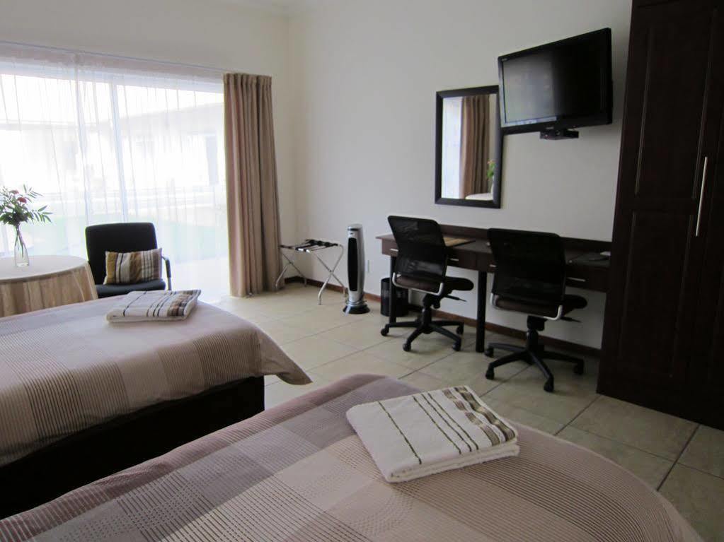 Amohela Guesthouse Midrand Exteriér fotografie